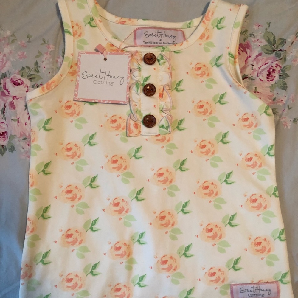 NWT Sweet Honey top